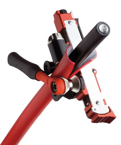 Uniwersalny przyrząd do powłoki zewnetrznej kabli