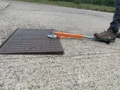 Podnośniki pokrywy z wysuwanym uchwytem do średnich/ciężkich pokryw siła podnoszenia 300 kg